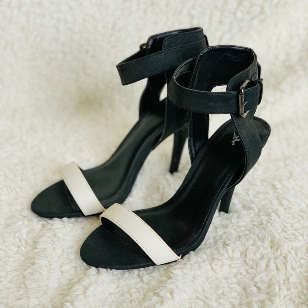 Windsor Jensen Heels